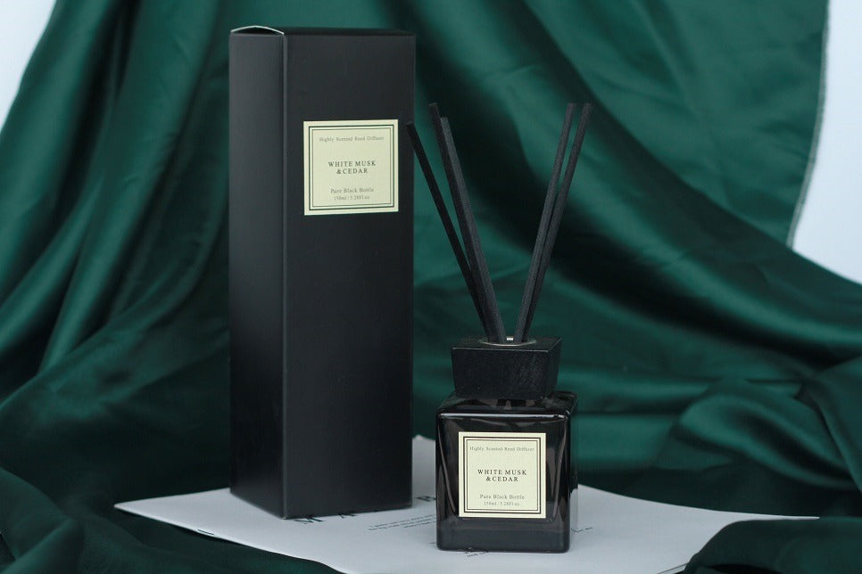 Red Difusor, White Musk Cedar