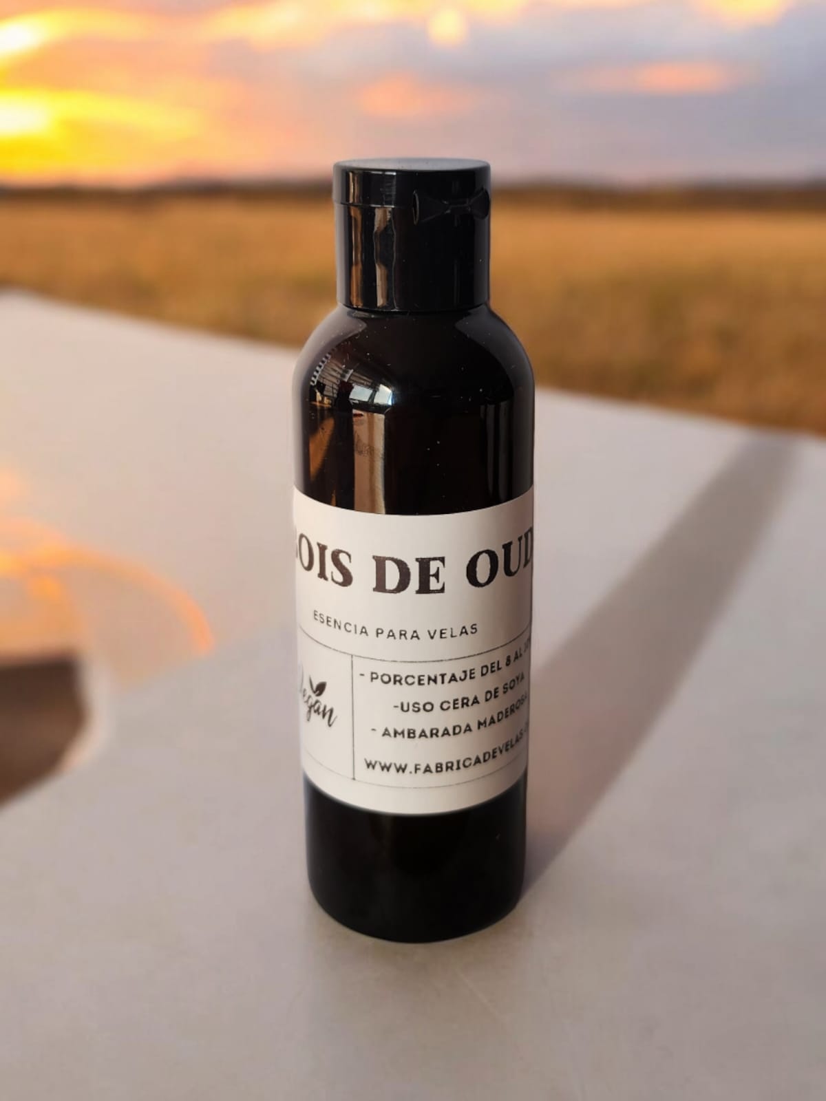 Esencia Bois de Oud,  para Cera de Soya.