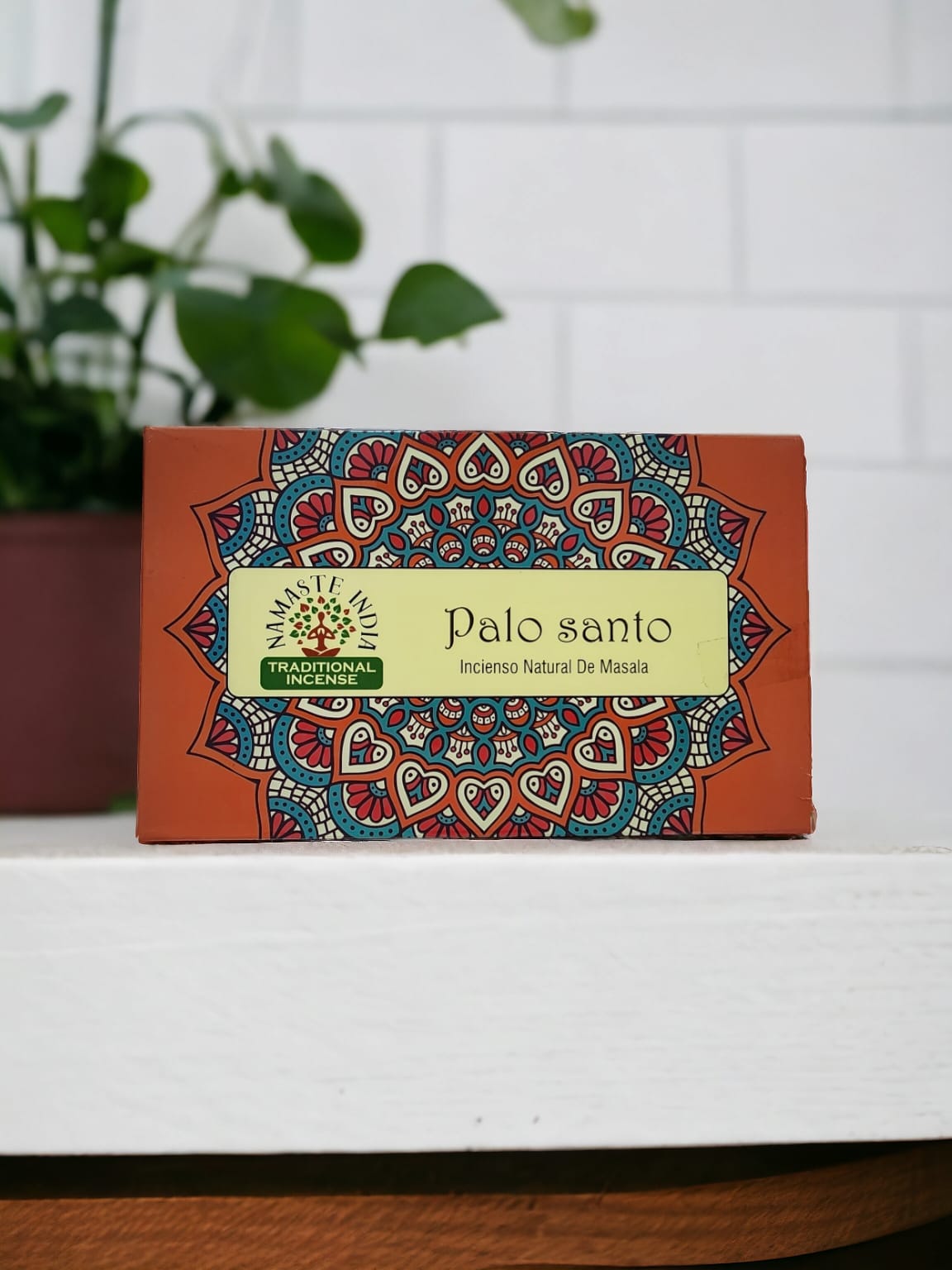 Namaste India, Palo Santo